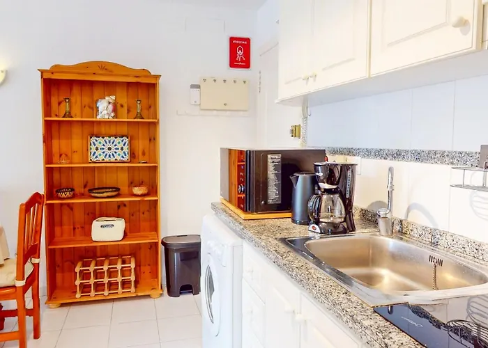 Estudio Flor De Jazmin En Denia Ideal Para Parejas Cerca Del Mar By Family Homes Rentals