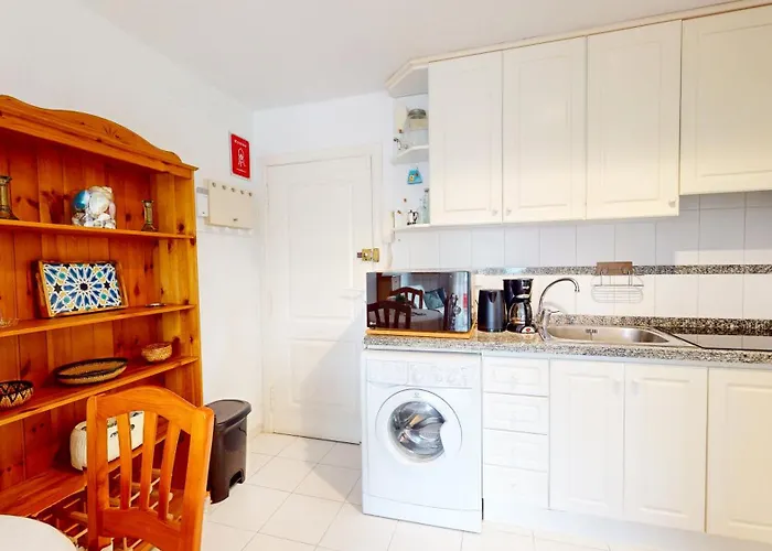 Estudio Flor De Jazmin En Denia Ideal Para Parejas Cerca Del Mar By Family Homes Rentals Denia