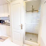 Estudio Flor De Jazmin Parejas A 100m Del Mar By Family Homes *