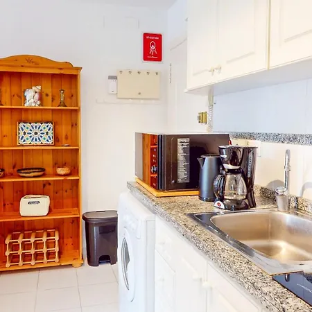 Estudio Flor De Jazmin Parejas A 100m Del Mar By Family Homes